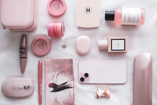 彼女の「かわいい」が爆上がり♡ホワイトデーは“パケ買いコスメ”で喜ばせたい！